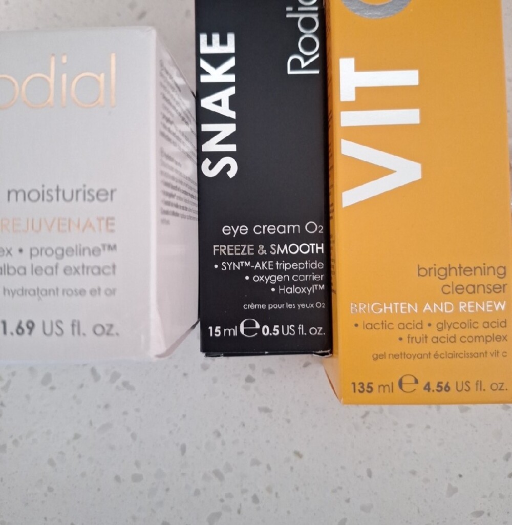 Rodial Bundle - Picture 3 of 6